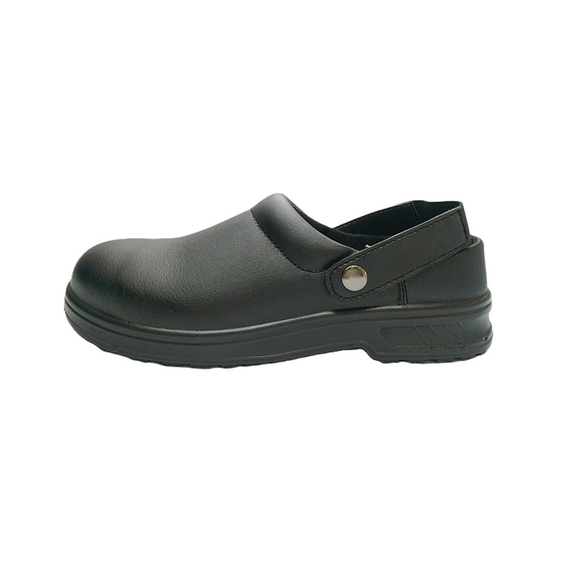 Kasut Anti-Slip Tersumbat